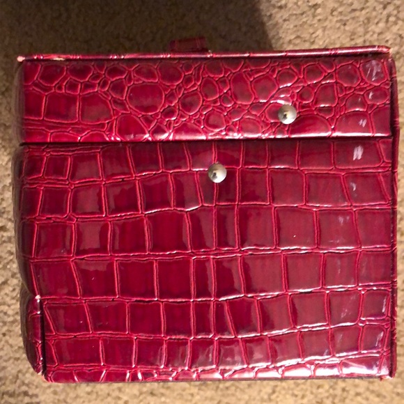 Vintage Jewelry/Music Box 3 Tier Drawers & Mirror Crocodile Pattern Red - Picture 15 of 16